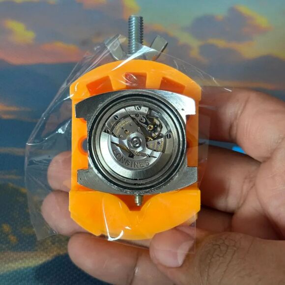 Vintage Longines Automatic Ultra-Chron 10KT Gold Bezel - Picture 5 of 7